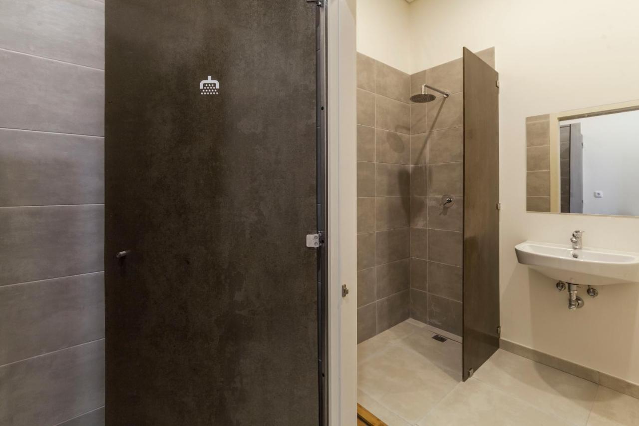 A Bica Hostel Понта-Делгада Экстерьер фото