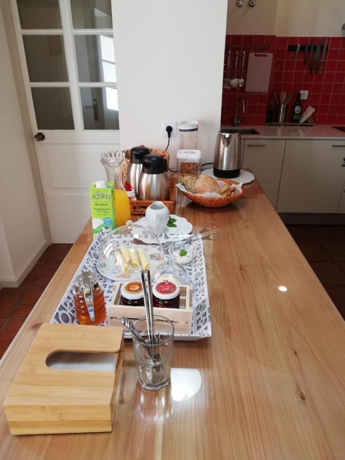 A Bica Hostel Понта-Делгада Экстерьер фото